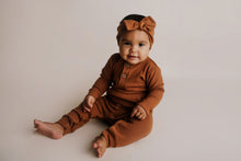 Load image into Gallery viewer, Baby Ribbed Playsuit with pockets with Bow