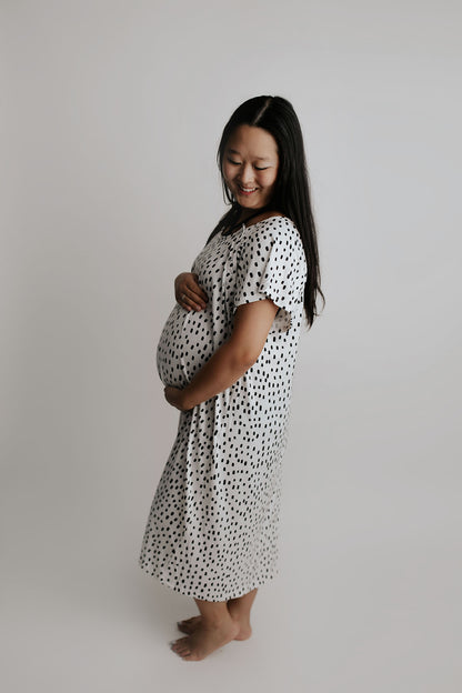 Black & White Dot Labor & Delivery Gown