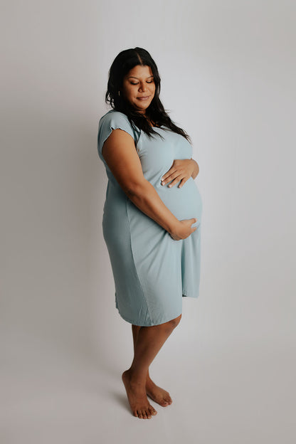 Ribbed Bluebird Labor & Delivery Gown